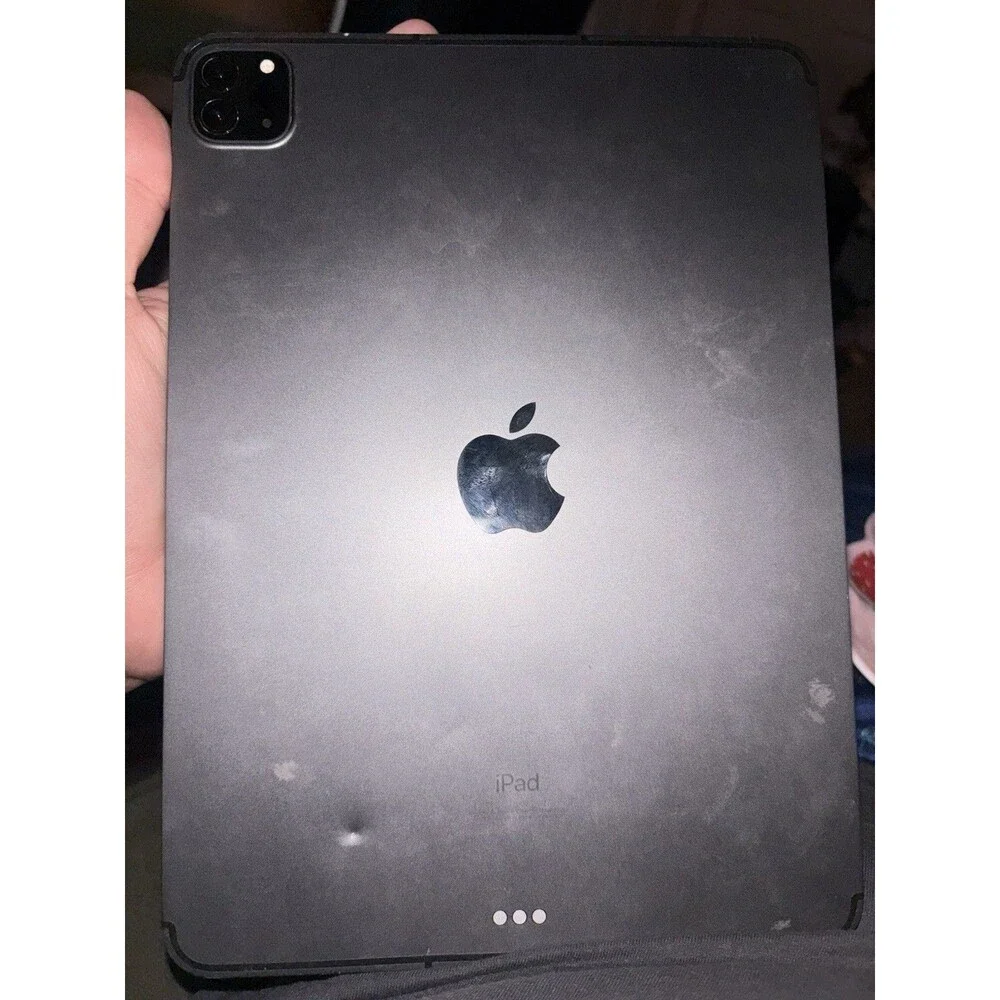 iPad Pro 11 3rd Gen 128GB Cellular • SEE DESCRIPTION • Runs Great